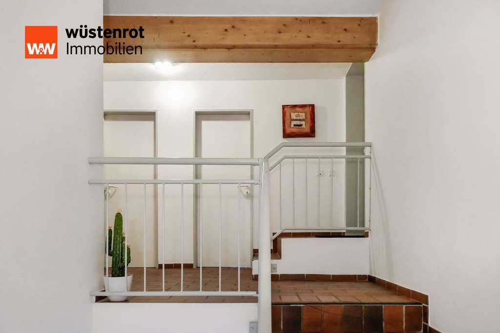 Immobilie in Kiel - Modernisiertes Altbau-MFH direkt am Nord-Ostsee-Kanal in Kiel Holtenau - Bild 4