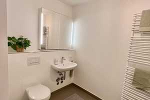 Moderne 2-Zimmer-Wohnung mit Balkon & Tiefgaragenstellplatz in Mittersendling – Georg-Hallmaier-Straße 7, 81369 München – Vorschaubild 4