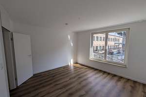 Erstbezug nach Sanierung: 2 Zimmer mit Balkon und TG-Stellplatz, 3 Minuten zum Dom – 50667 Altstadt/Nord, Köln – Vorschaubild 7
