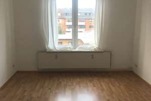 Helle Wohnung in bester Lage bei den Holtenauer Arkaden – Jungmannstraße  64/66, 24105 Brunswik, Kiel – Vorschaubild 2
