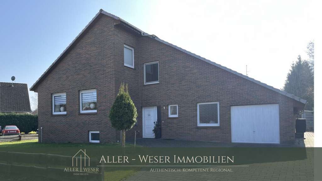 Immobilie in Hipstedt - Hipstedt | Großzügiges Architektenhaus mit Kamin, Garten und viel Platz für die Familie - Bild 0