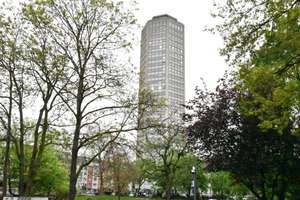 Freie 2-Zimmer-Wohnung mit Balkon im Kölner Ringturm