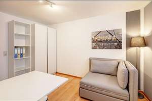 Möbliert: Moderne und helle Maisonette Wohnung zur Miete – Die vollständige Adresse der Immobilie erhältst du vom Anbieter., 80807 Milbertshofen, München – Vorschaubild 6