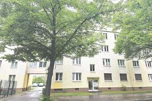 Sanierte, bezugsfreie 2,5-Zimmerwohnung mit Stellplatz! – Mariendorfer Damm 200, 12107 Mariendorf, Berlin – Vorschaubild 12