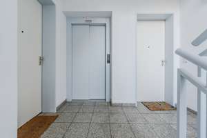 Gut geschnittene 2-Zimmer-Wohnung mit Balkon und viel Tageslicht – Die vollständige Adresse der Immobilie erhältst du vom Anbieter., 12489 Adlershof, Berlin – Vorschaubild 8