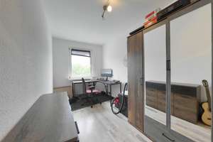 Attraktive ca. 60 m² 3-Zimmer-Wohnung mit Südbalkon in der Rostocker Südstadt! – Die vollständige Adresse der Immobilie erhältst du vom Anbieter., 18059 Südstadt, Rostock – Vorschaubild 16