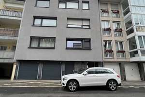 4-Zimmer Wohnung in Top Bonn Beuel Lage. Renoviert und hochwertig möbliert. – Rheinaustraße 183, 53225 Beuel-Mitte, Bonn – Vorschaubild 1