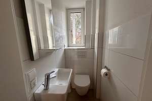 3 Zimmer Wohnung mit idealer Raumaufteilung, Küchenloggia und Balkon – Die vollständige Adresse der Immobilie erhältst du vom Anbieter., 70186 Gablenberg, Stuttgart – Vorschaubild 12