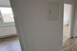 kleine 2-Zimmerwohnung frisch saniert! – Moerser Str. 2, 47798 Stadtmitte, Krefeld – Vorschaubild 2