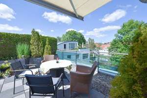 Exklusive Penthouse-Wohnung mit  2x TG-Stellplätzen und Traumblick über die Trave auf die Altstadt! – Die vollständige Adresse der Immobilie erhältst du vom Anbieter., 23560 Innenstadt, Lübeck – Vorschaubild 12