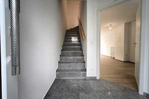 Reihenhaus in zentraler Lage mit Sonnen-Terrasse, Garten und Gartenhäuschen – Bielefelder Straße zy, 65931 Frankfurt am Main – Vorschaubild 6