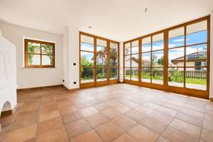 3-Zimmer Erdgeschoß Wohnung mit Garten, Garage und Stellplatz zentral in Chieming
