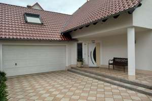 Traumhaus mit exklusiver, hochwertiger Ausstattung und Pool in bevorzugter Lage von Wendelstein! – Die vollständige Adresse der Immobilie erhältst du vom Anbieter., 90530 Wendelstein – Vorschaubild 14