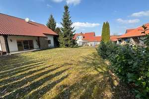 Wohlfühlen auf zwei Etagen – Familienidyll mit Garten und Garage – Die vollständige Adresse der Immobilie erhältst du vom Anbieter., 84152 Mengkofen – Vorschaubild 27