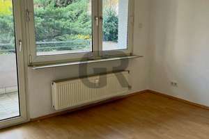 *Racano Immobilien* Gepflegte 3 Zimmer Wohnung mit EBK und Balkon – Die vollständige Adresse der Immobilie erhältst du vom Anbieter., 64297 Eberstadt, Darmstadt – Vorschaubild 3