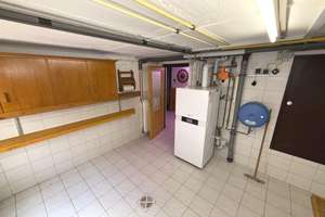 KILIAN IMMOBILIEN! REIHENENDHAUS MIT 108 M² + 309 M² GRUND IN ROTH! EBK * KELLER *KACHELOFEN *GARAGE – Die vollständige Adresse der Immobilie erhältst du vom Anbieter., 91154 Roth – Vorschaubild 111
