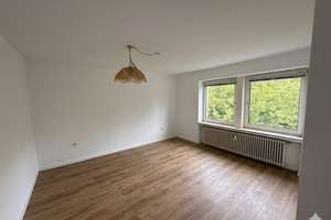 Zentral & absolut ruhig wohnen: Frisch sanierte 3-Zimmer-Wohnung (75 m²) mit Balkon in Siegen