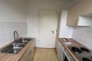 Helle Dachgeschosswohnung - ohne Aufzug! – Brigittenstraße 25, 12249 Lankwitz, Berlin – Vorschaubild 13