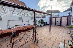 Rösberg: Haus mit schönem Hof als Alternative zum Garten – Rhein-Sieg-Kreis – Vorschaubild 2