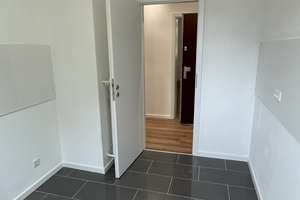 Modernisierte 3-Zimmer-Wohnung in Lichterfelde – inkl. Stellplatz direkt vor der Haustür – Die vollständige Adresse der Immobilie erhältst du vom Anbieter., 12203 Lichterfelde, Berlin – Vorschaubild 5