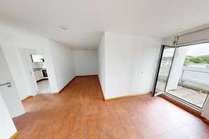 Geräumige Singlewohnung mit Einbauküche – Clausstr. 10/12, 9126 Chemnitz – Vorschaubild 3