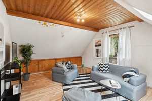 TRAUMHEIM - EFH mit 307 m² Innenraum, einem 600 m² großen Grundstück und zwei Garagen in Aichach – Aichach-Friedberg (Kreis) – Vorschaubild 14