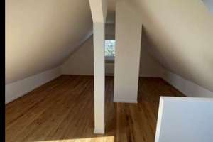 Wunderschöne, modernisierte Maisonette-Wohnung – 60435 Berkersheim, Frankfurt am Main – Vorschaubild 9