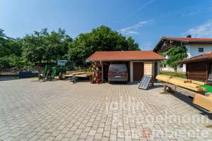 Ökologisch saniertes Bauernhaus mit 360 m² Wohnfläche, Ausbaureserve und eigenem Wald im Chiemgau – Die vollständige Adresse der Immobilie erhältst du vom Anbieter., 83547 Babensham – Vorschaubild 12