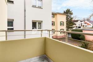 Attraktive 2-Zimmer-Wohnung mit Balkon in beliebter Wohnlage von Heddernheim – 60439 Heddernheim, Frankfurt am Main – Vorschaubild 7