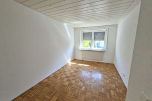 Sonnige, großzügige Erdgeschosswohnung mit Garage auf dem schönen Bruckersberg! – Die vollständige Adresse der Immobilie erhältst du vom Anbieter., 89537 Giengen an der Brenz – Vorschaubild 6