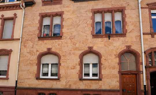Aus Alt wird Schön: Denkmalgeschütztes Stadthaus
als Sanierungsobjekt  - mehrere Wohnungen möglich