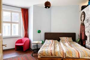 Charmante und individuell gestaltete Altbauwohnung: perfekte Lage in Berlin - Mitte! – Torstraße 220, 10115 Mitte (Ortsteil), Berlin – Vorschaubild 2