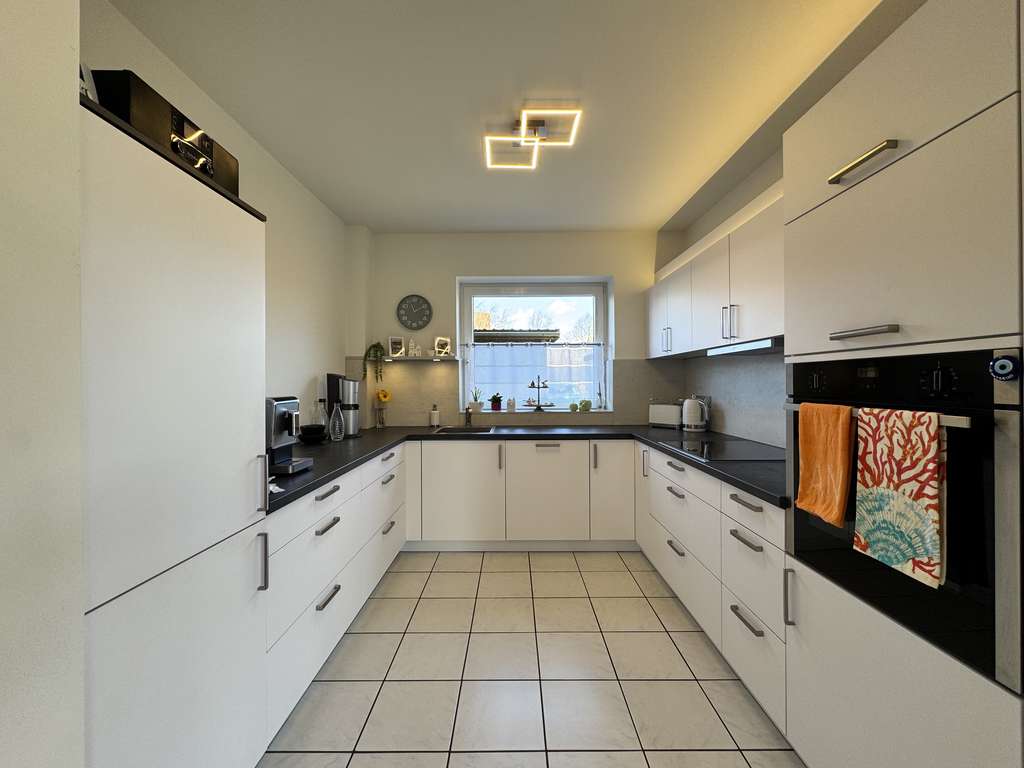 Immobilie in Bönebüttel - Wohnen wie im eigenen Haus - Erdgeschosswohnung auf zwei Ebenen mit Garten - Bild 3