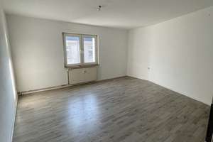 Vermiete schöne Wohnung 