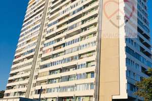 Immo Love Schwabencenter- Vermietetes 1 ZKB Appartment mit ca 39 qm und Balkon! – Wilhelm-Hauff-Straße 22, 86161 Wolfram-und Herrenbachviertel, Augsburg – Vorschaubild 1