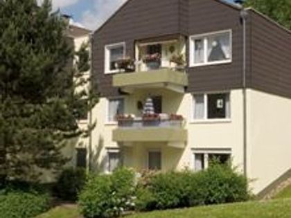 (WBS erforderlich) - Großzügig geschnittene Erdgeschoss-Whg. mit popular Balkon