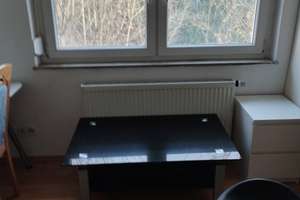 Helle 4-Zimmer Wohnung im 2. OG in Stuttgart-Feuerbach – Die vollständige Adresse der Immobilie erhältst du vom Anbieter., 70469 Lemberg/Föhrich, Stuttgart – Vorschaubild 4