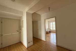 Zeit für etwas Neues: Großzügige 4-Zimmer Wohnung im Herzen von Bonn zu vermieten – Martinsplatz 1+2, 53113 Bonn-Zentrum, Bonn – Vorschaubild 5