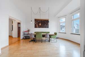 Charmante 3 bis 4-Zimmer-Altbau-Wohnung in gefragter Innenstadtlage – Die vollständige Adresse der Immobilie erhältst du vom Anbieter., 40477 Derendorf, Düsseldorf – Vorschaubild 4