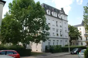 Property thumbnail 9