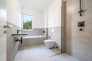 Property thumbnail 6