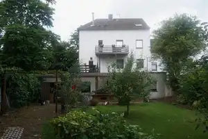 Ein Raumwunder: Mehrfamilienhaus mit individuellem Schnitt und Potential – Mönchengladbach – Vorschaubild 3