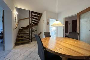 Reihenmittelhaus in ruhiger Lage * ca. 200m² Wohn-/Nutzfläche * HH-Eidelstedt * Erbpacht-Grundstück – Die vollständige Adresse der Immobilie erhältst du vom Anbieter., 22523 Eidelstedt, Hamburg – Vorschaubild 6