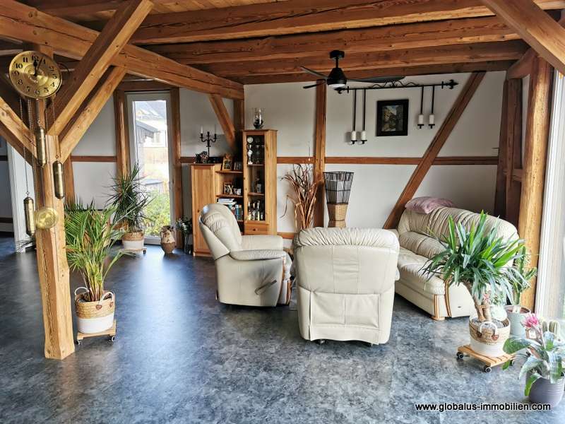 Immobilie in Pausa-Mühltroff - *Einzigartiges Einfamilienhaus mit traumhaftem Garten* - Bild 6