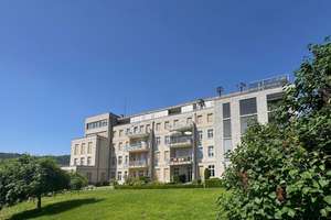 Exklusive 2-Zimmer-Wohnung mit großem Garten