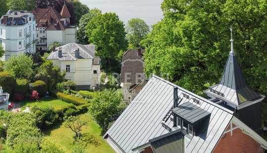 Bild von Rarität am Süllberg: Einfamilienhaus mit herrlichem Garten und Elbblick