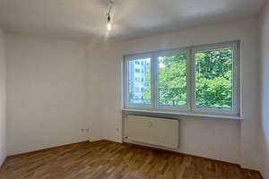 REDUZIERT Frisch renovierte 4-Zimmer-Wohnung mit Balkon. – Augustaanlage 38, 68165 Schwetzingerstadt/Oststadt, Mannheim – Vorschaubild 9