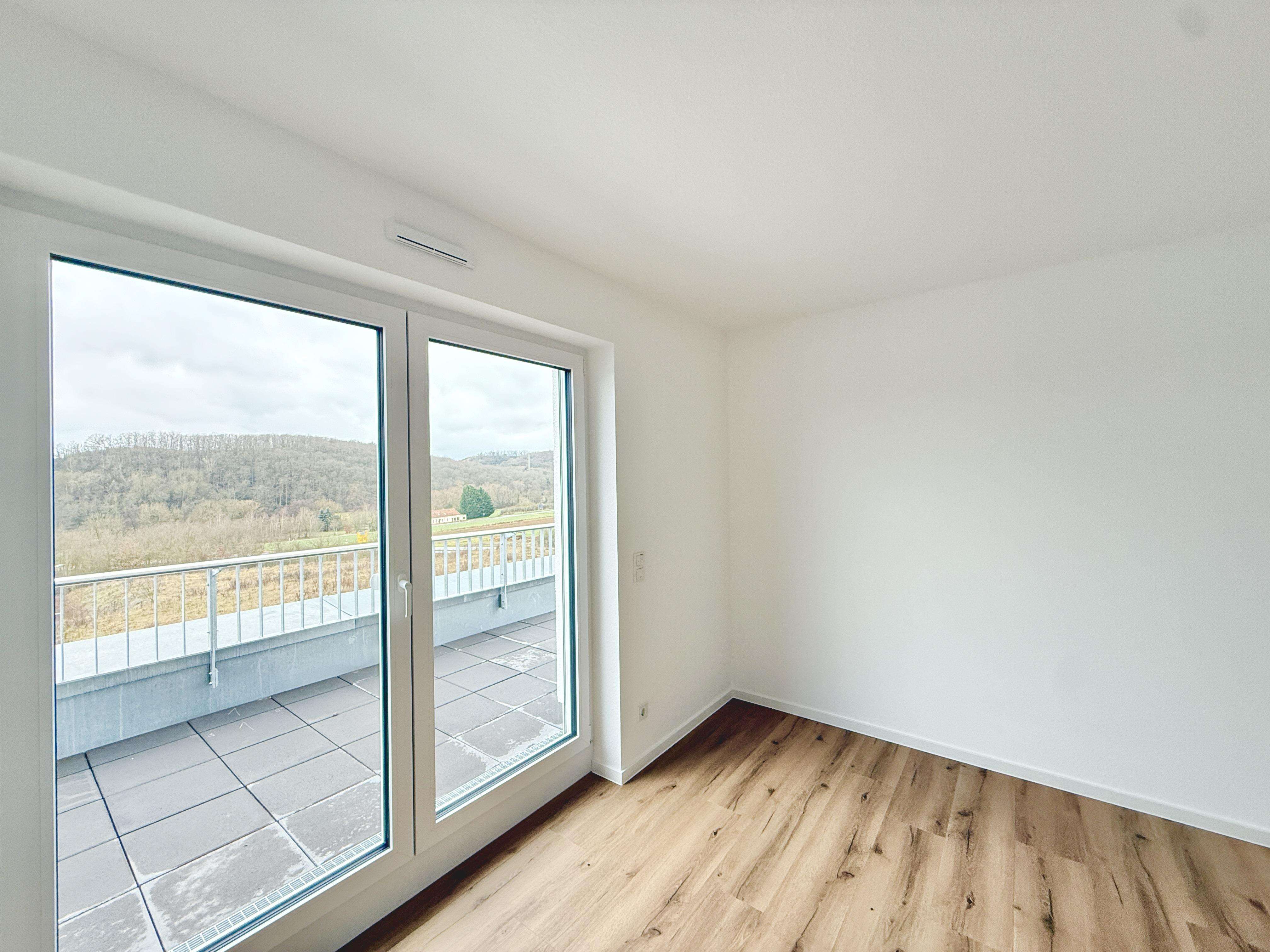 Immobilie in Gutenberg - Gräfenbachquartier – Panoramablick in Hargesheim

Tag der offenen Tür, 21.02.2026, 10 Uhr bis 13 Uhr - Bild 3