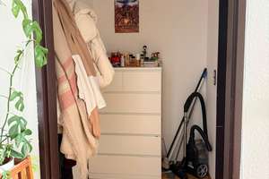 Gepflegte 1-Raum-Wohnung mit Einbauküche in Bochum – Die vollständige Adresse der Immobilie erhältst du vom Anbieter., 44807 Riemke, Bochum – Vorschaubild 2