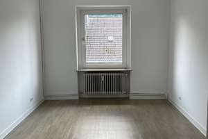 WG geeignete Wohnung in Uni-Nähe, EBK und Balkon ins Grüne – Vogelsaue 59, 42115 Elberfeld West, Wuppertal – Vorschaubild 3